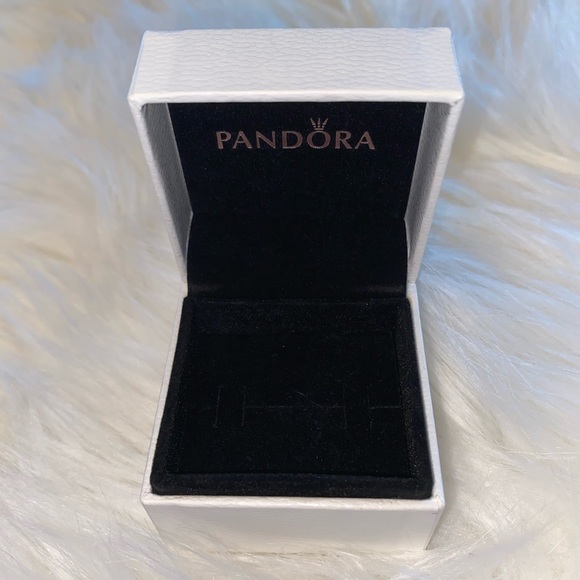 Pandora Boxes - Picture 4 of 5